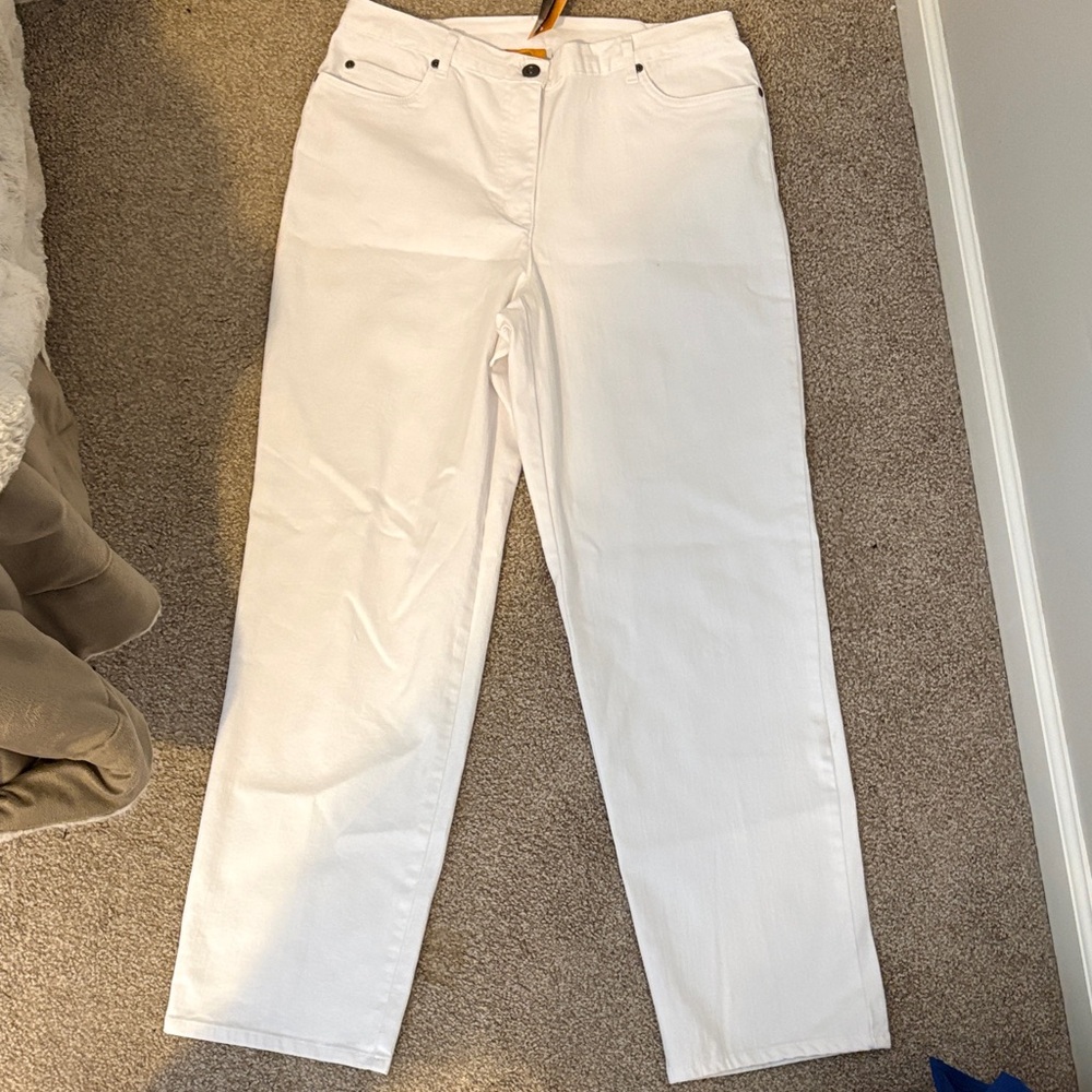 Ruby Rd. Women's Cream Straight Leg Jeans